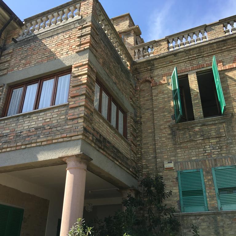 Appartamento Esmeralda Tortoreto Exterior photo